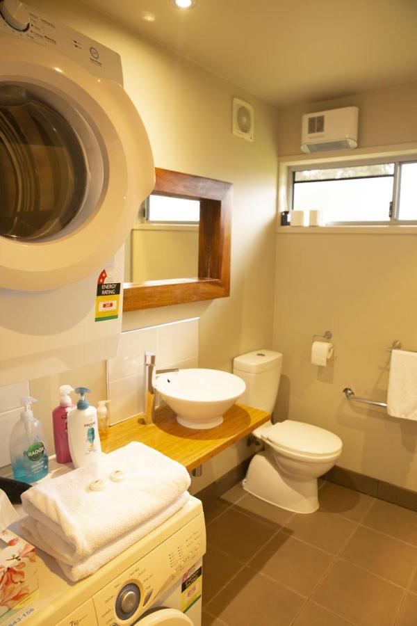 Little Norfolk Bay Events And Chalets Taranna Екстер'єр фото